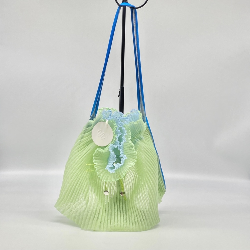 NADIA WIRE GREEN BLUE FRILL BAG TRANSPARENT CINCH MESH SHOULDER STRAP MEDIUM